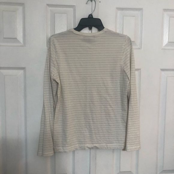 Jones New York Signature white long sleeve w/ silver metallic stripes size L - Picture 2 of 3